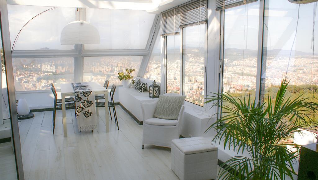 Panoramic Love Nest Gasthof Barcelona